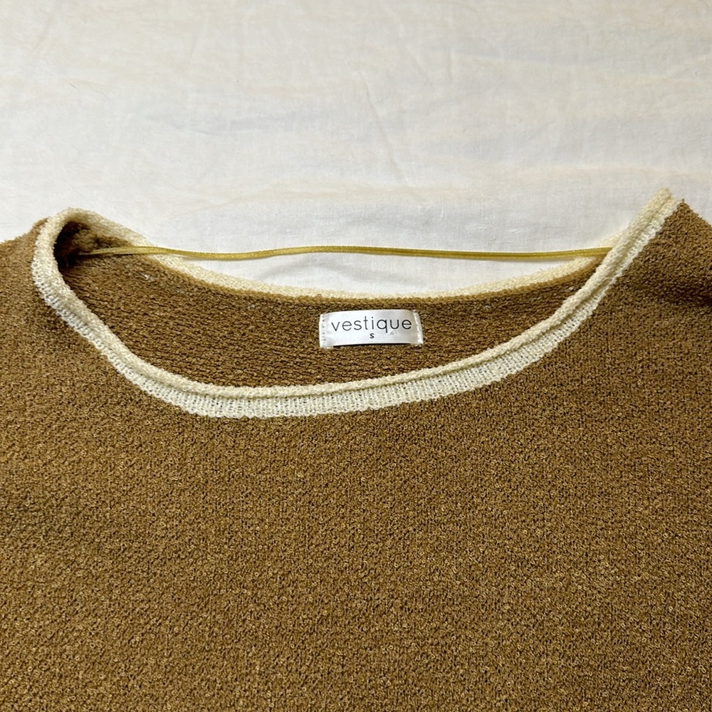Vestique Lily Sweater Size Small - Picture 4 of 5